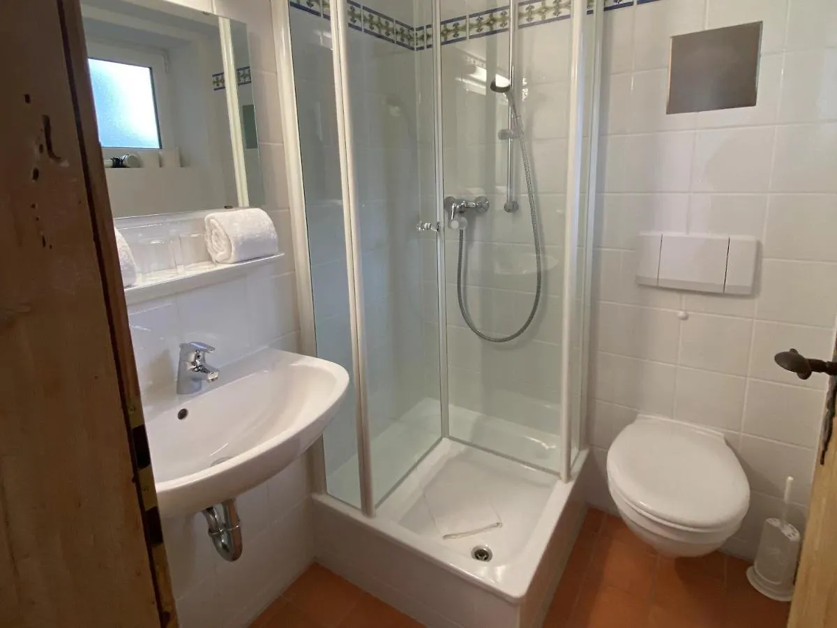 Chalet Jochpass: Ferienwohnungen with Hotel Lanig Wellness Access Bad Hindelang